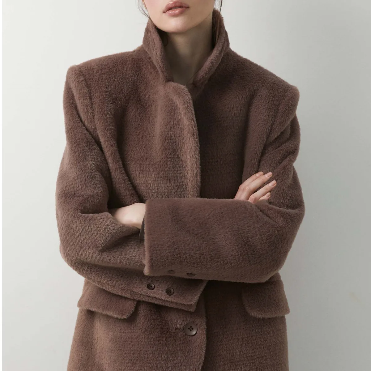IG Women  Notched Lapel Two-Button Tailored Cropped Blazer, Flap Pockets, Winter Elegant Commute Office Outerwear