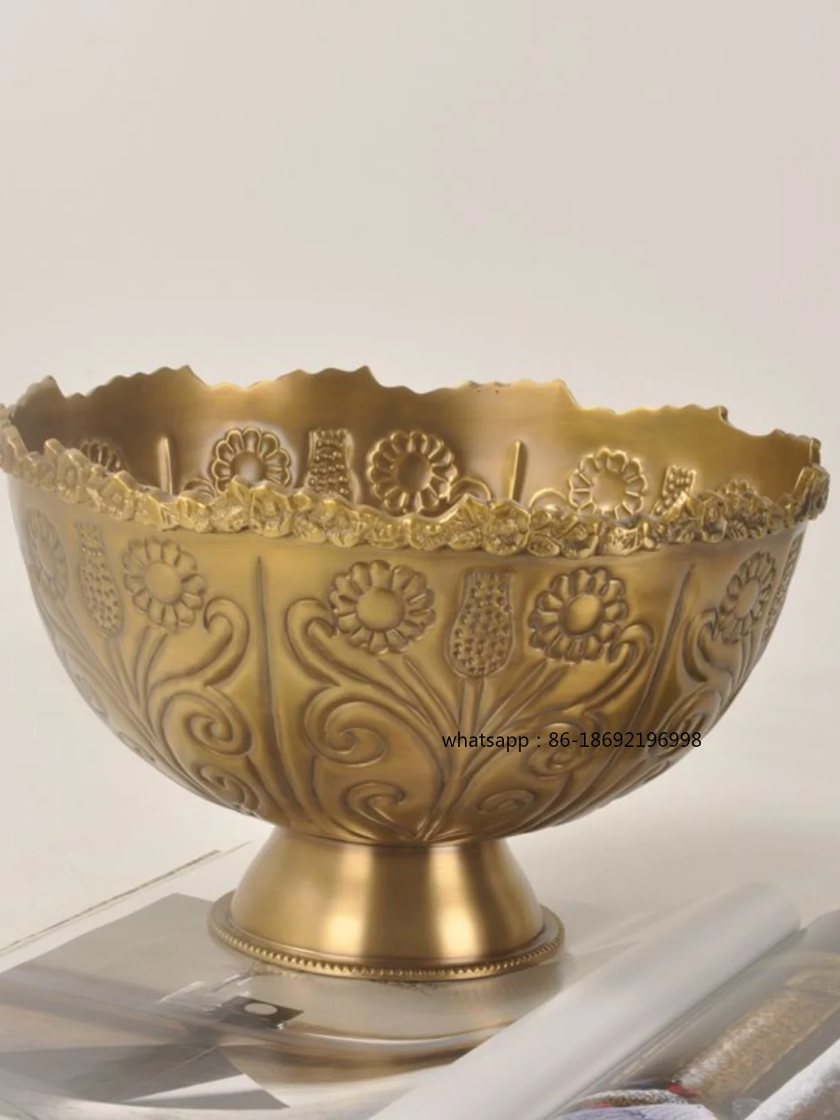 India Imported Luxury Household Brass Trumpet Gall Fruit Plate Model House Decoration Fruit Plate Tray European Ornaments