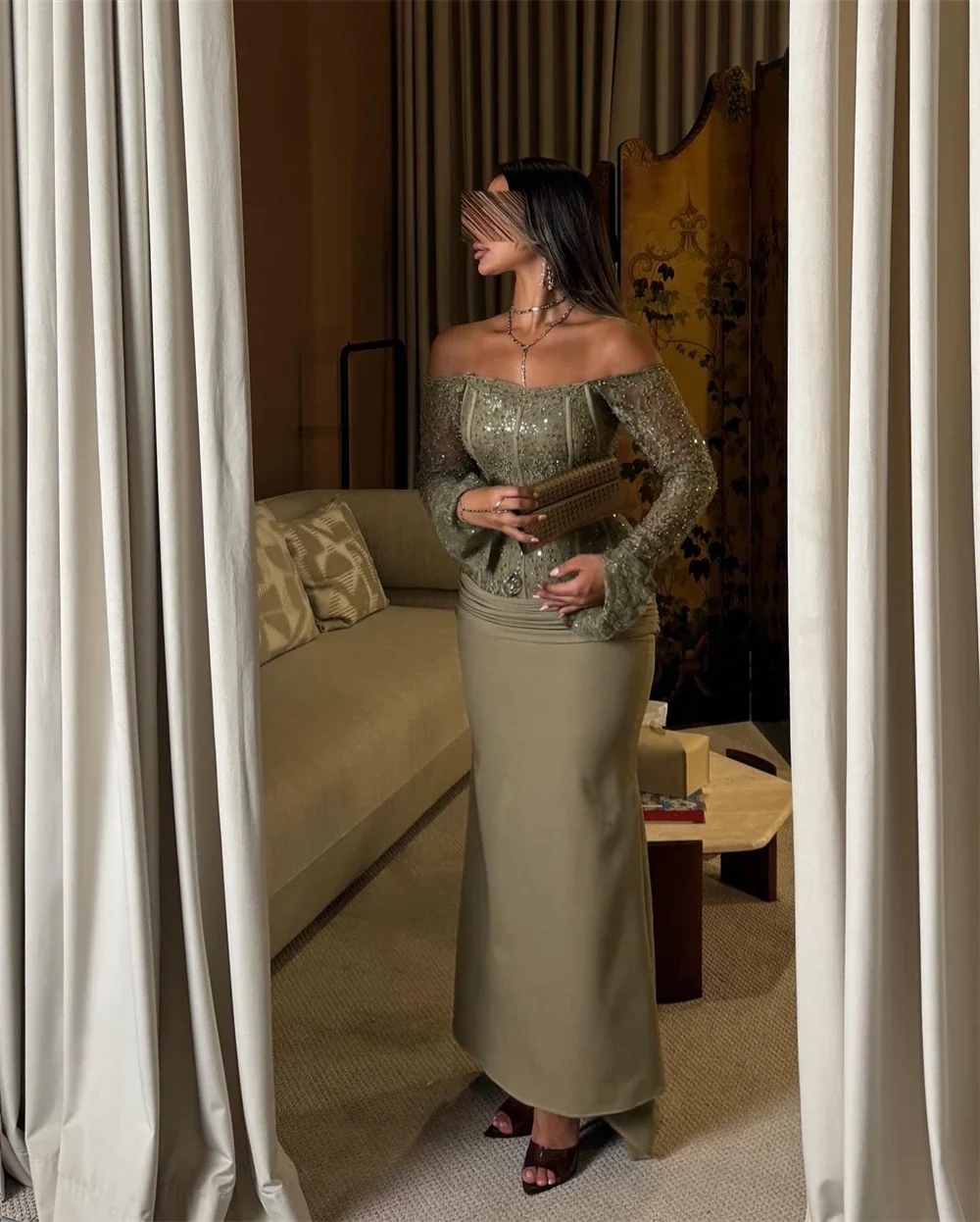 Abito da donna personalizzato verde grigiastro tromba pieghe in rilievo abito da ballo manica lunga in pizzo abiti da sera formale lungo fino al pavimento