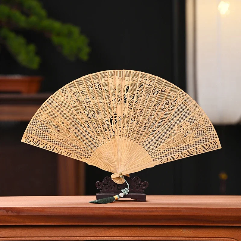 Sandalwood Rosewood Green Sandalwood Su Fan Chinese Style Folding Fan Hollow-carved Gift Literary