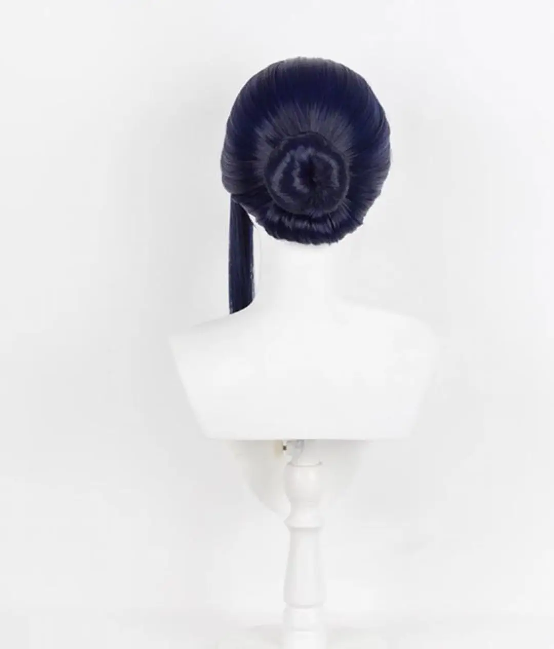 Рисунок 2 - ﻿   Косплей Кейтлин темно-синий