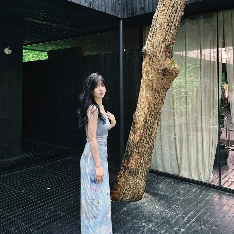 เดรสฤดูร้อนสำหรับผู้หญิงชุดเดรสแขนกุดรัดรูปชุดเดรสฤดูร้อนผ่าต่ำเซ็กซี่ชุดเดรสรัดรูปพิมพ์ลายผีเสื้อ