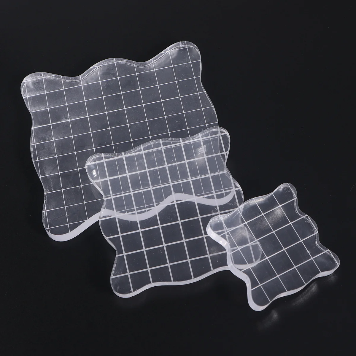 

3Pcs Clear Acrylic Stamping Blocks with Grid Non-Slip Grip for DIY Scrapbook Invitations Collage Rubber Stamp Alignment