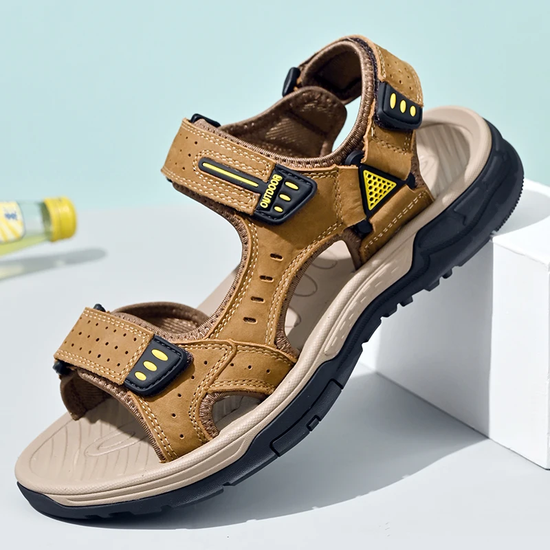 

Summer Men's Sandals Leather Men Slippers Gladiator Men Beach Sandals Soft Comfortable Outdoors Wading Shoes 38-46