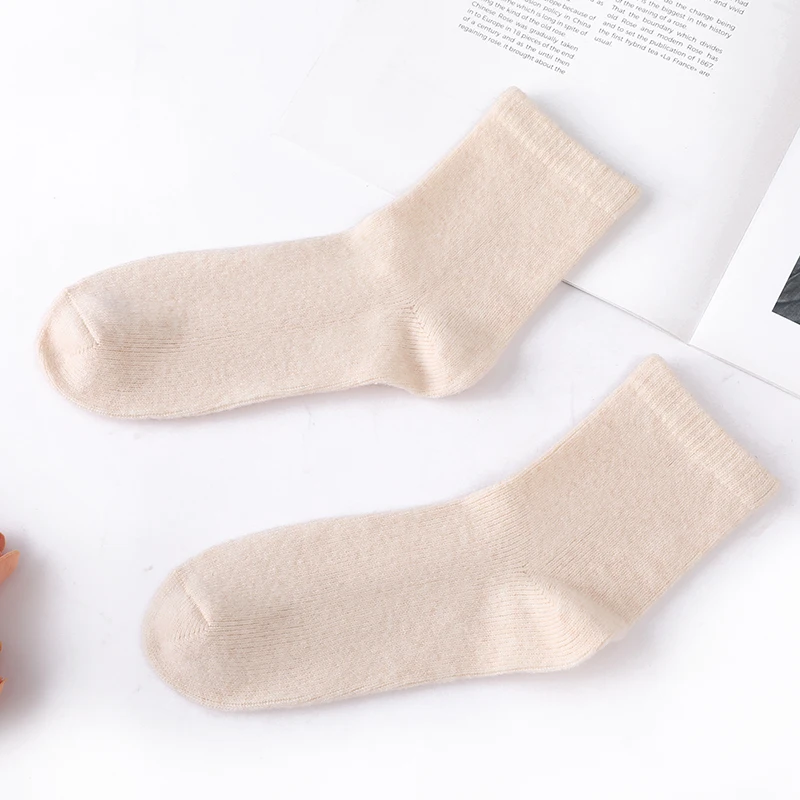

100% Wool Socks Warmers Women's Solid Color Soft Mid Calf Soft Knit Comfortable Winter Cozy Foot Warmers Stylish Breathable