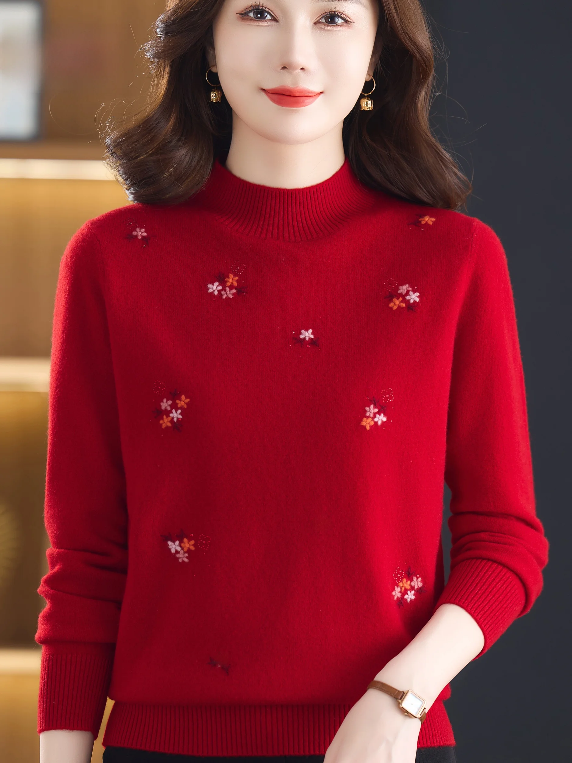 

Autumn Winter Full Wool Red Embroidered Faionable Knitwear Women's Mid-aged Mommy Sle f High Collar Warm Base irt
