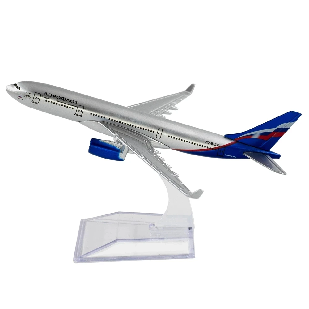 1/400 Scale Alloy Aircraft Russian Airlines Airbus A330 Aeroflot 16cm Plane Model Toys Children Kids Gift for Collection