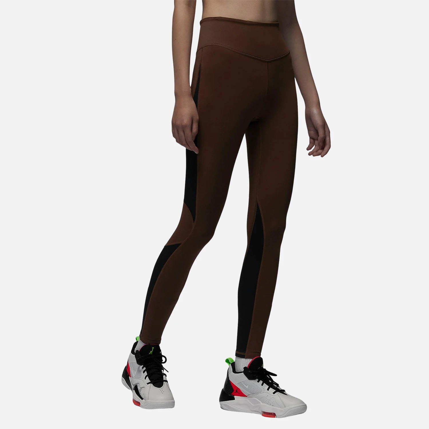 

Женские леггинсы Nike Authentic Jordan с нашивками для фитнеса и тренировок FB4648-259