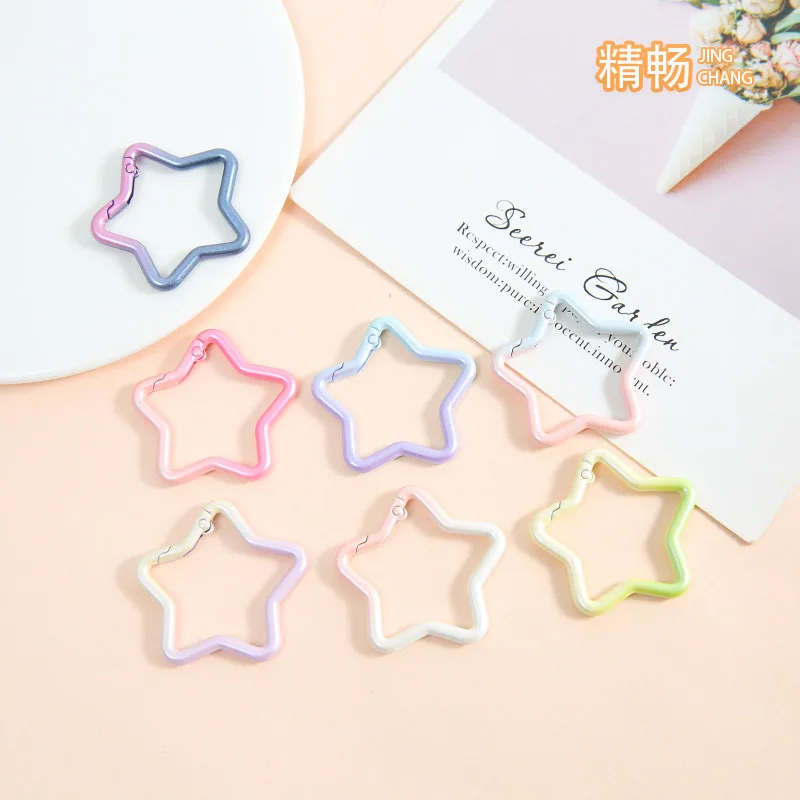 5 Stück/Set Farbverlauf-Schlüsselanhänger in Sternform, Niedliche Schlüsselanhänger mit Karabinerhaken für DIY-Schmuckherstellung und Zubehör – Detail 4