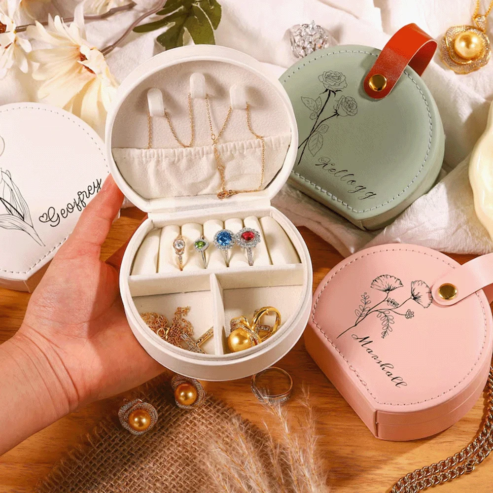 صندوق مجوهرات مخصص للسفر مع أشهر وزهور لإنشاء هدية مخصصة لوصيفة العروس في عيد الحب لرحلة الحب #4