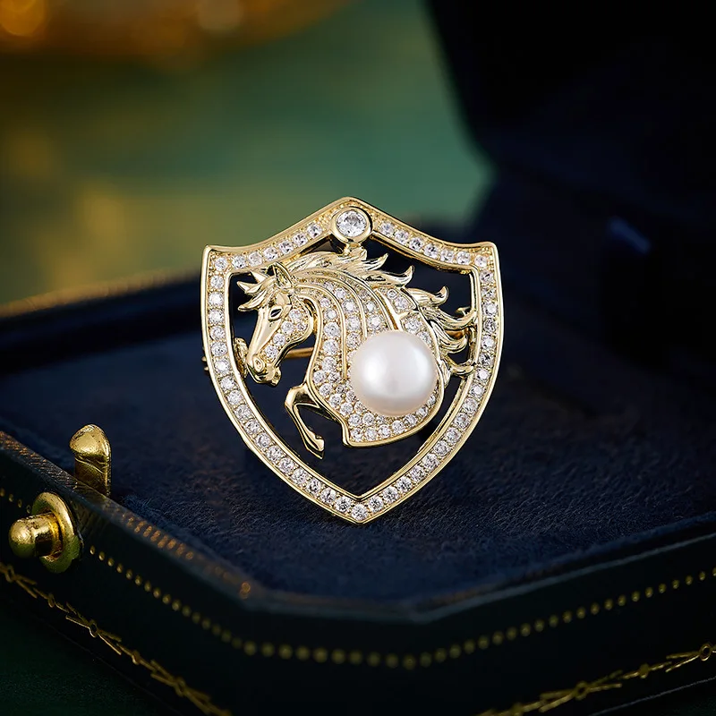 

Новая роскошная универсальная брошь в виде лошади со знаком зодиака, унисекс, дизайн пресноводного жемчуга, высококачественная брошь в виде животного