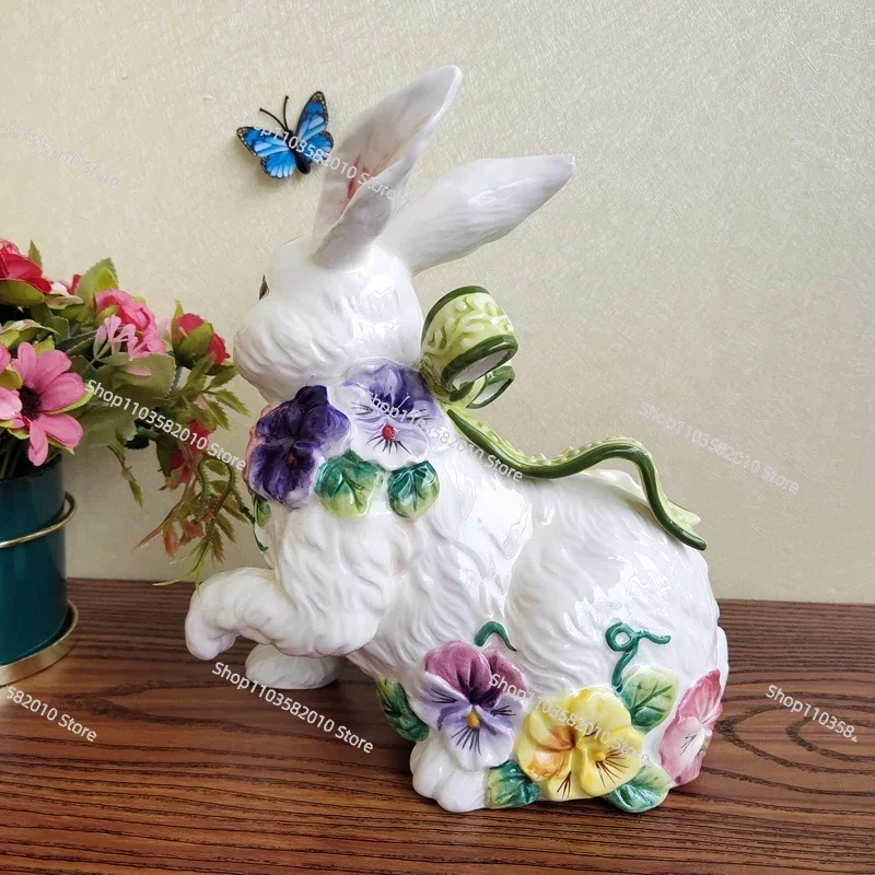 Ceramic Rabbit Lily Ornament, European Style TV Cabinet Porch Decoration Birthday Gift Export