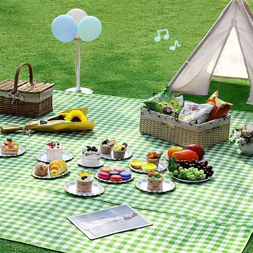 

Moisture-resistant Foldable Design Picnic Mat Waterproof cloth Thick Cloth Portable Mat Anti-slip Handbag Camping Mat Barbecue