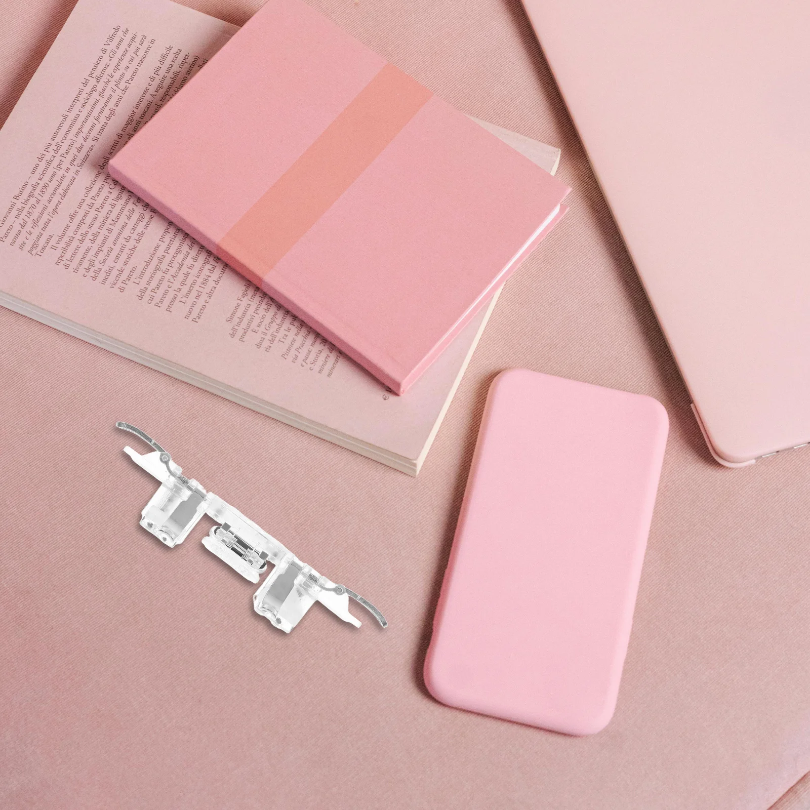 

Mobile Game Controller Phone Triggers Gaming Accessory Rapid Cooling Universal Compatibility Ergonomic Design Precise Control