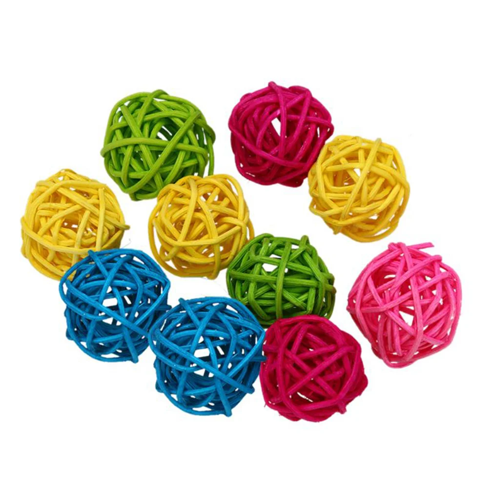 

10Pcs Willow Branch Ball Rattan Balls Bird Parrot Chew Toys Bird Cage Hanging Ornament for Small Animals (Random Color)