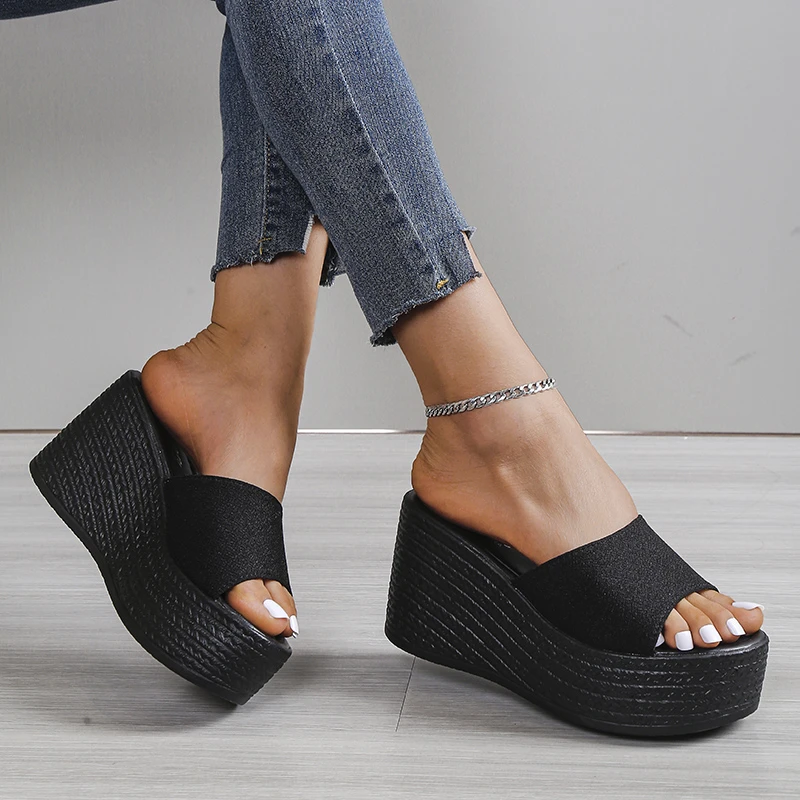 Women Platform Beach Slippers High Heels Wedges Sandals Summer Shoes 2024 New Women Shoes Thick Slides Sexy Pumps Fad Flip Flops