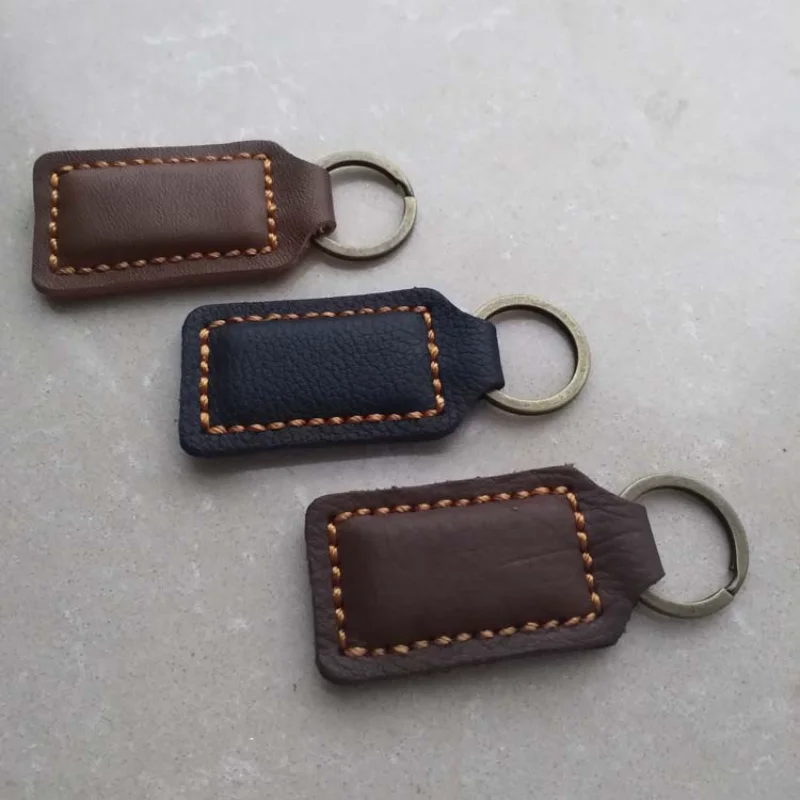 Vintage Cowhide Car Keychain Accessories Mini Genuine Leather Handbag Pendant Business Waist Hanging Key Chain for Men Wholesale