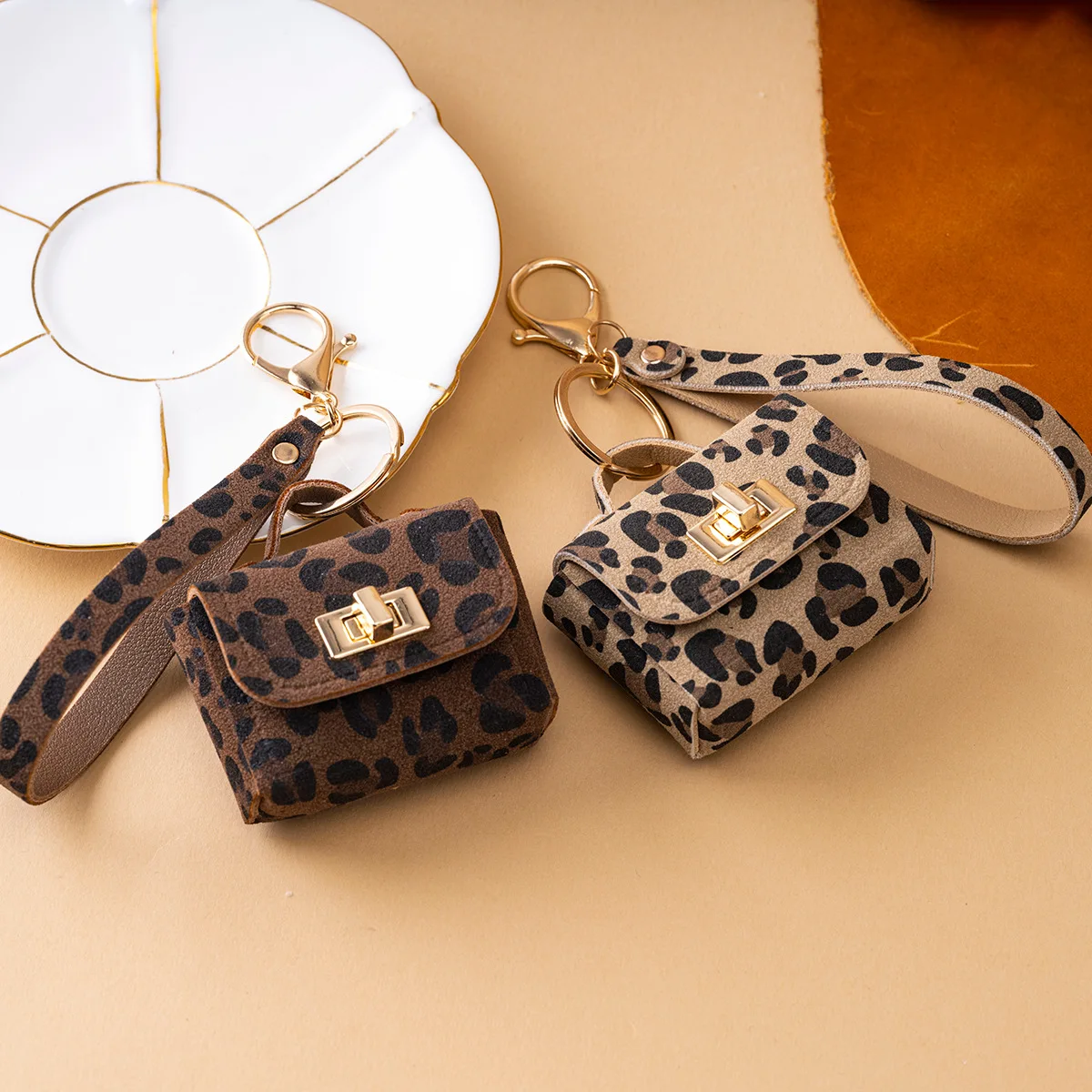 Pu leopardo impressão chaveiro saco moda na moda mini carteiras femininas bonito portátil chaveiro bolsa elegante animal impressão pequena bolsa