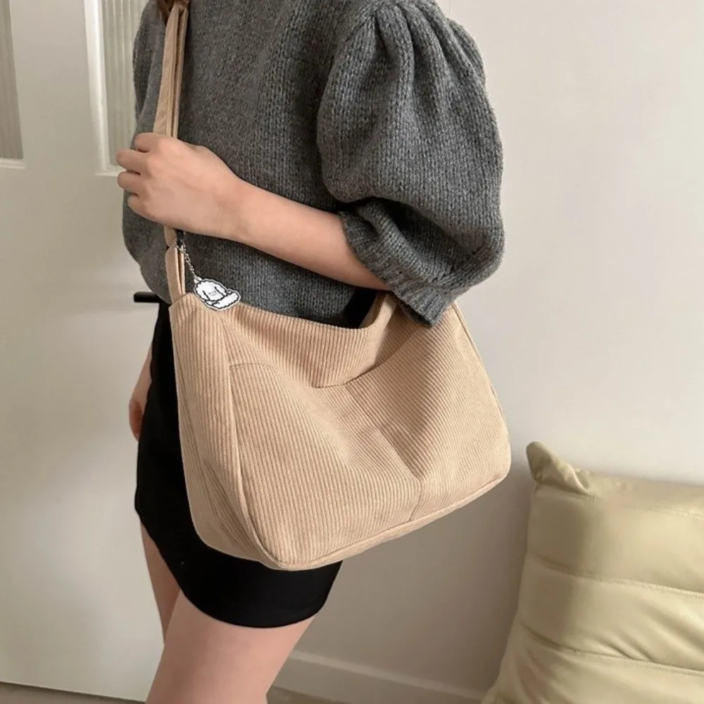 

Solid Color Corduroy Shoulder Bag Large Capacity Korean Style Crossbody Bag Handheld with Pendant Women Tote Bag All-match