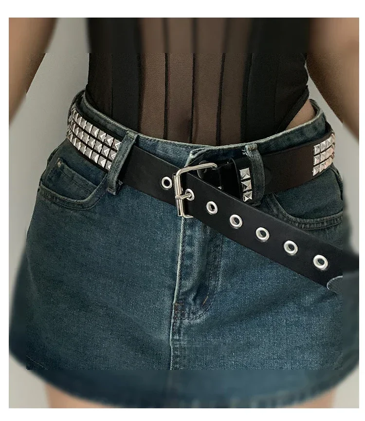 2024 Gothic Square Bead Rivet Belt Metal Pyramid Belt for Men and Women Punk Hardware Jeans Belts Designer Belt Female Belts