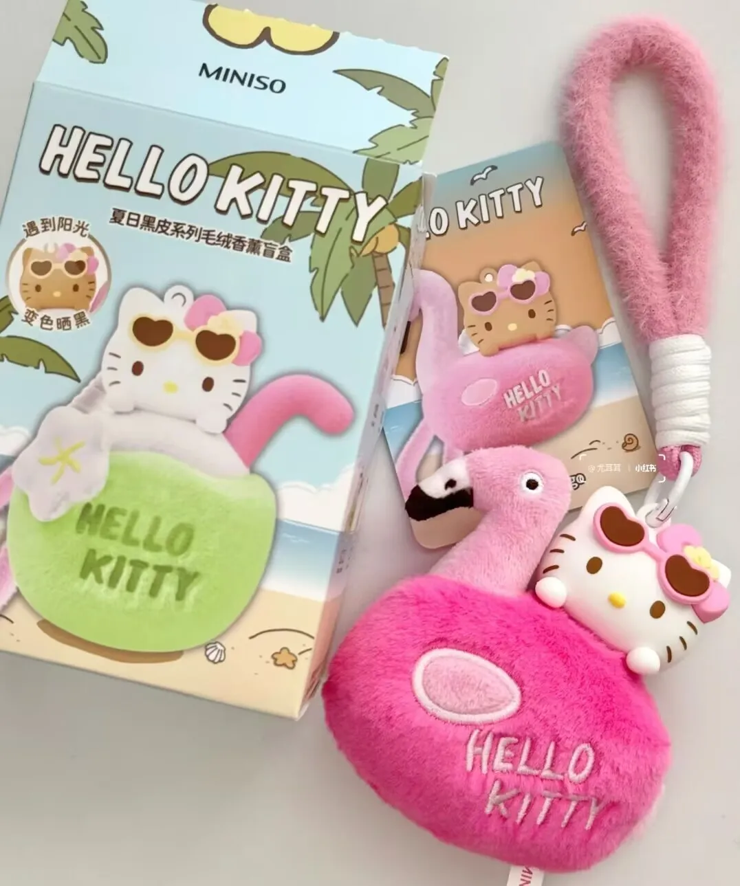100% حقيقية Hellokitty الصيف سلسلة جلدية سوداء صندوق أعمى Kawaii قلادة البخور دمية صندوق غامض أنيمي الشكل جمع #4