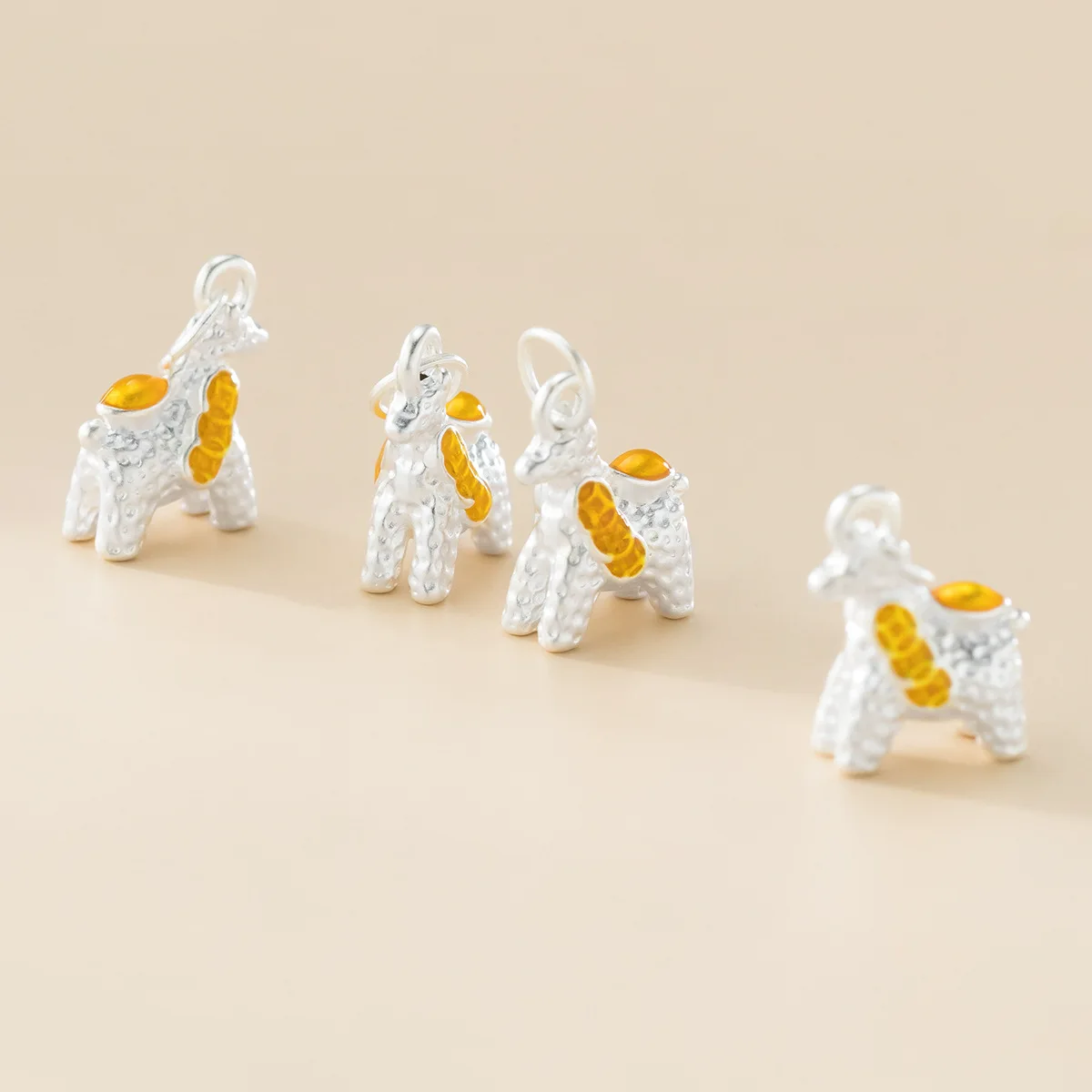 

1pc 100% 999 Pure Silver Golden Coins Horse Circle Charms 13.7x11.4x5.5mm Lucky Necklace Bracelets Silver Pendants DIY Jewelry