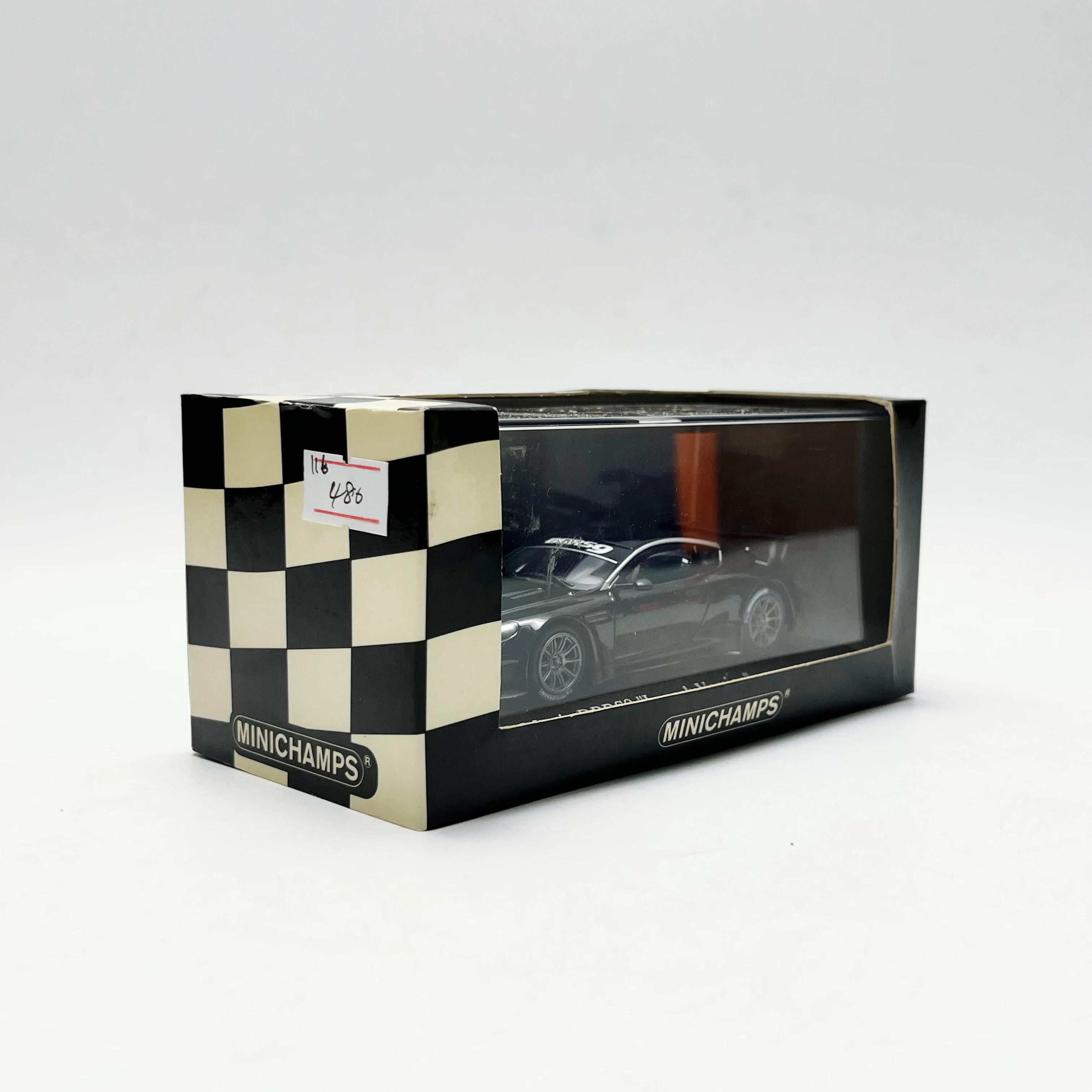 

MINICHAMPS 1/43 Aston Martin DBRS9 Alloy Car Model
