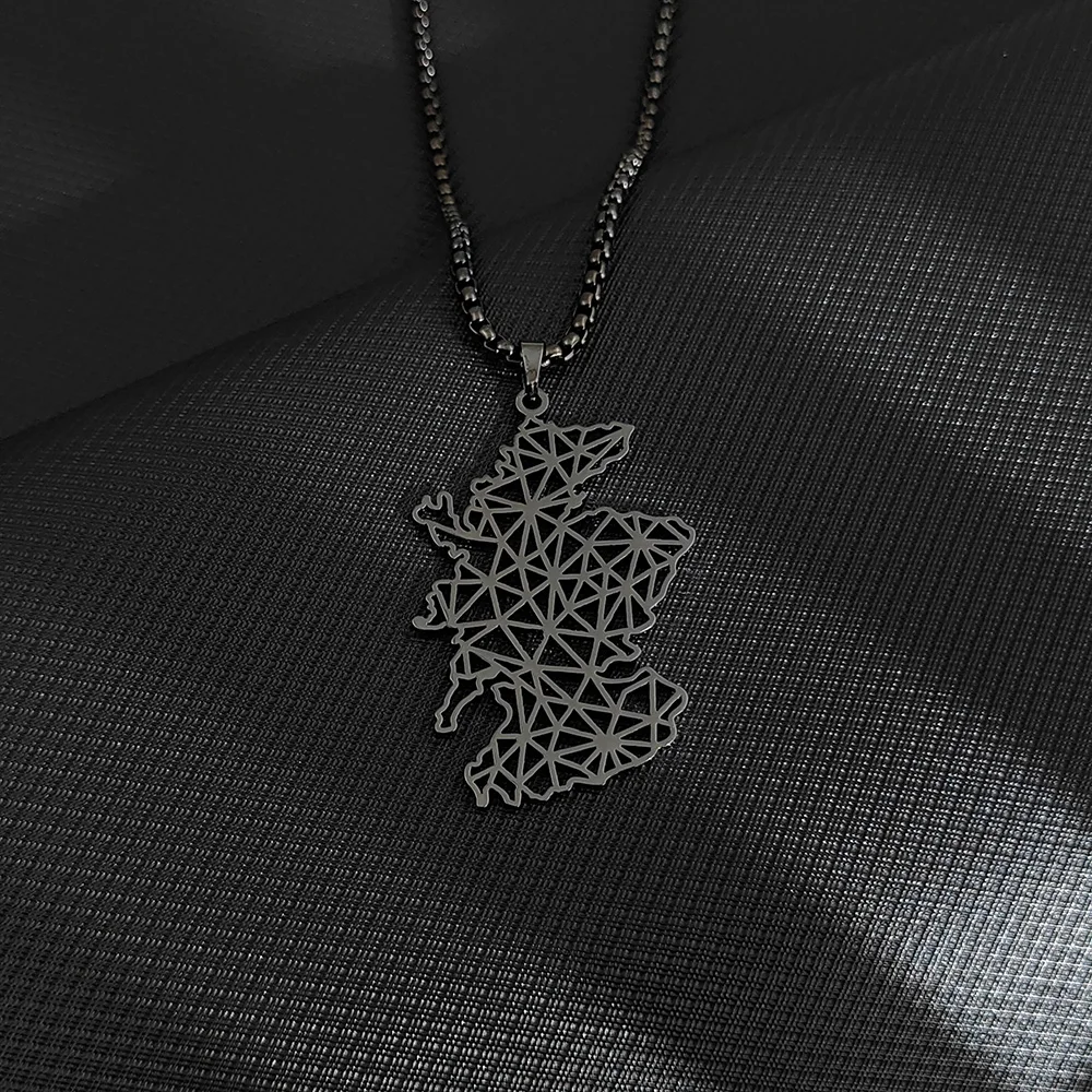 الفولاذ المقاوم للصدأ قلادة للنساء ، الاسكتلندي خريطة قلادة ، الرجعية العالم خرائط المختنق ، شخصية المجوهرات ، العرقية نمط هدية