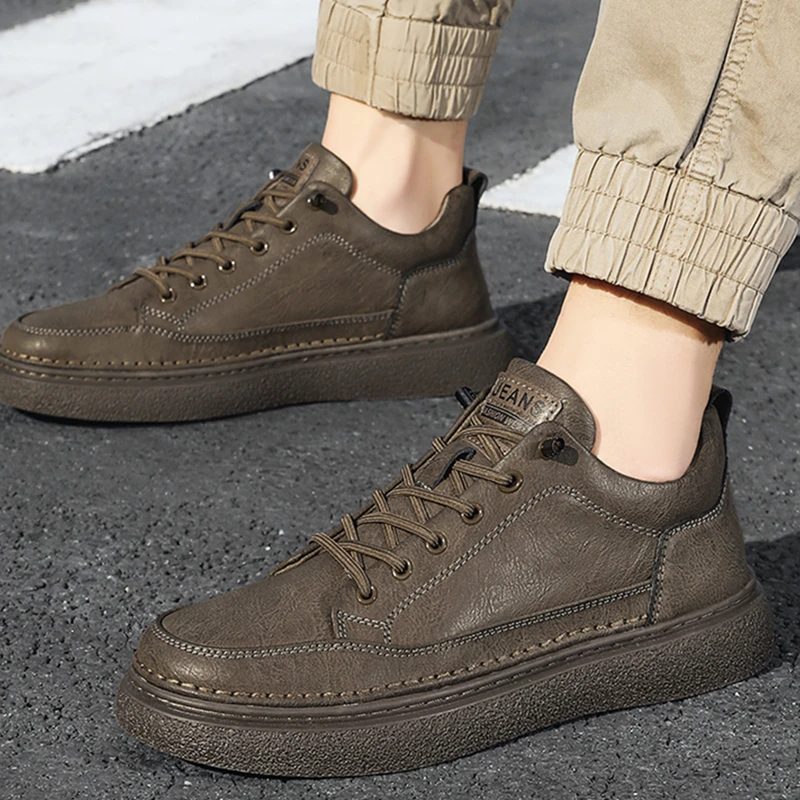 

Новинка 2024, мужская повседневная обувь больших размеров, кожаные туфли на толстой подошве, сшитые вручную лоферы, модная мужская обувь