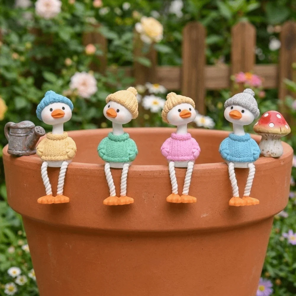 4PCS Animal Model Realistic Mini Duck Ornament Cute Cartoon Computer Monitor Decoration PVC Micro Landscape Ornaments Bonsai