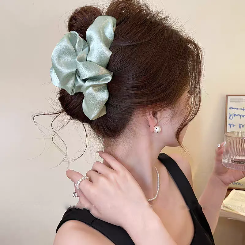 

AWAYTR 1 шт., плиссированный зажим для хвоста, модный зажим для волос, коготь в виде акулы, зажим для волос, усовершенствованное ощущение, верхний зажим, головной убор