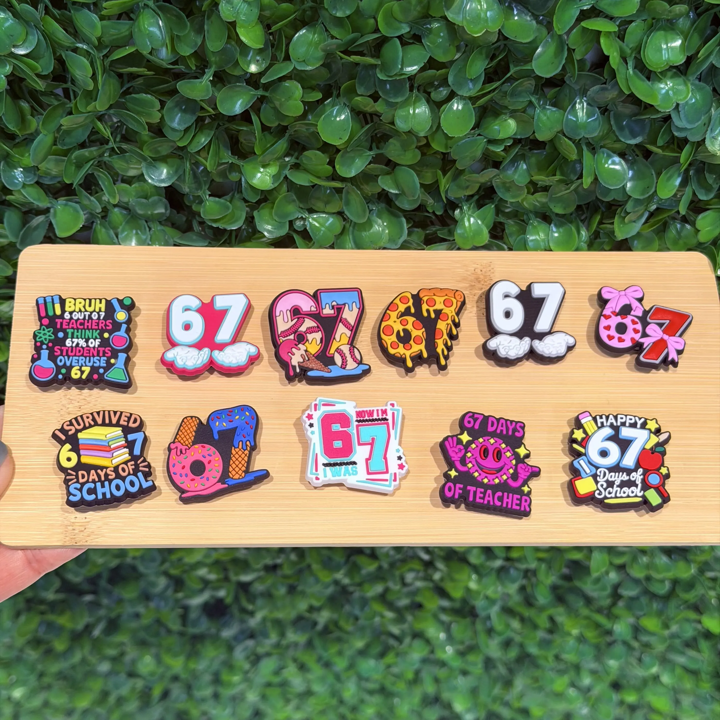 11-100Pcs Wholesale Various 67 Kids Popular Shoe Charms Six Seven PVC Clog Buckle Decorations Fit Birthday Present