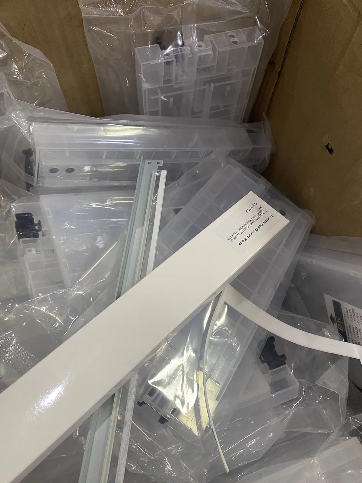 

4X Wiper Blade For Samsung X4220 X4230 X4250 X4300 X3220 X3280 Printer,CLT-R804 CLT-R808 4220 Transfer Belt Drum Cleaning Blade