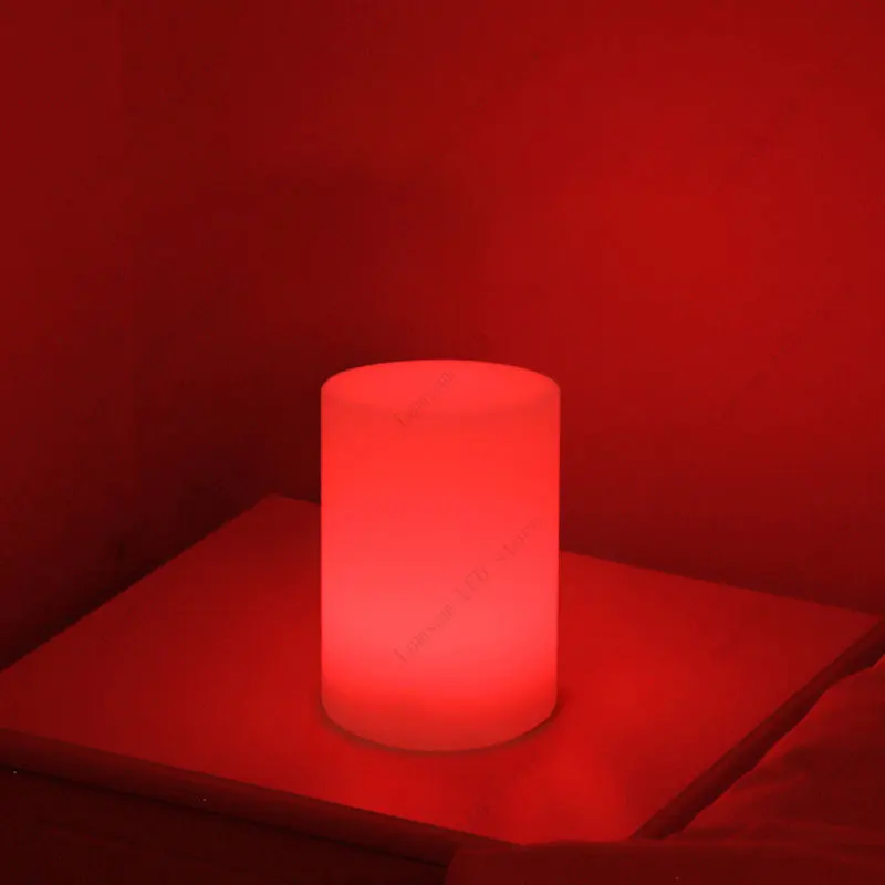 Lampu Silinder Isi Ulang RGB USB Tipe-C Lampu Meja LED Warna-warni Ornamen Silinder Bercahaya Portabel untuk Anak-anak sebagai Hadiah