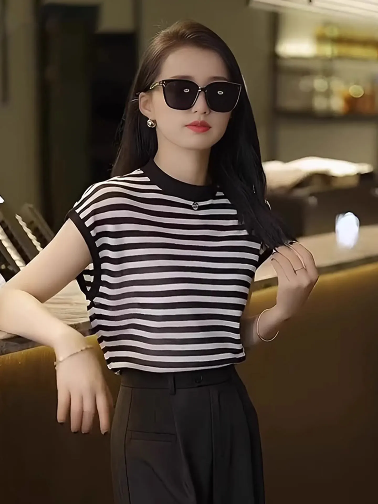 

Модная вязаная футболка с коротким рукавом и круглым вырезом, в полоску, с цветовыми блоками, женская, в корейском стиле, прямого кроя, из шелка.