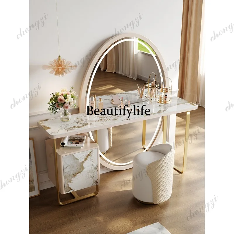 

Minimalist dresser, bedroom, high-end large and small apartment, high-end rock slab makeup table integrated, full-body mirror