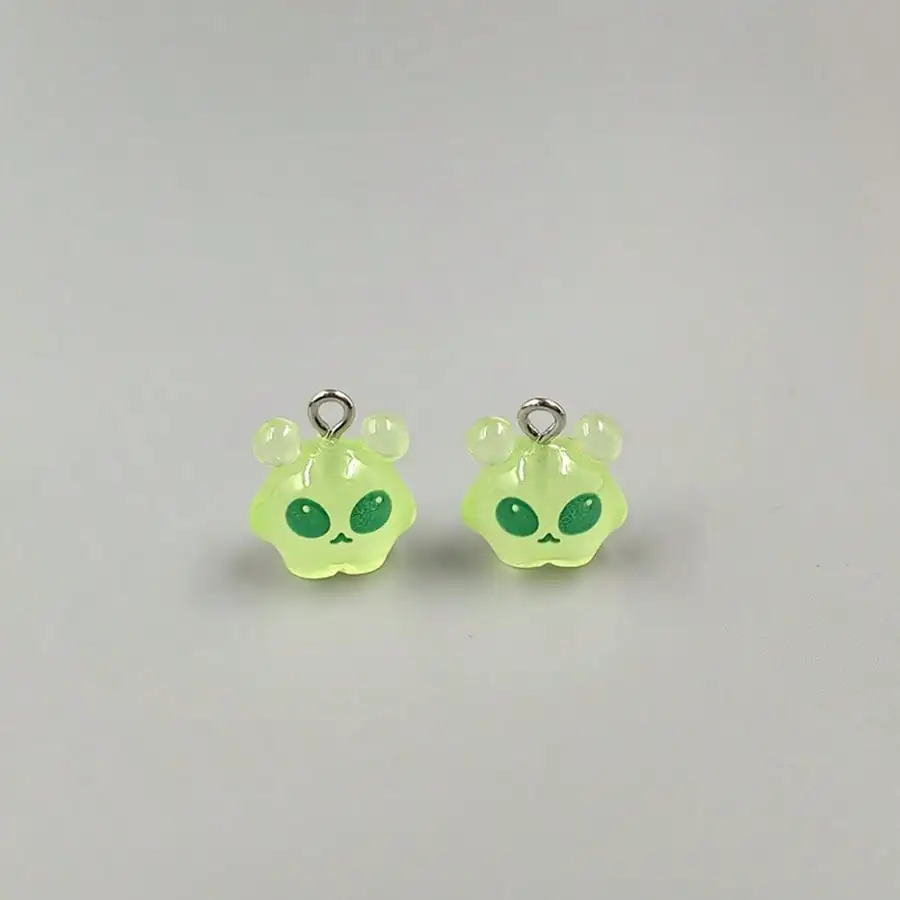 6pcs Cute Green Alien Shaped Pendant for DIY Jewellery Making