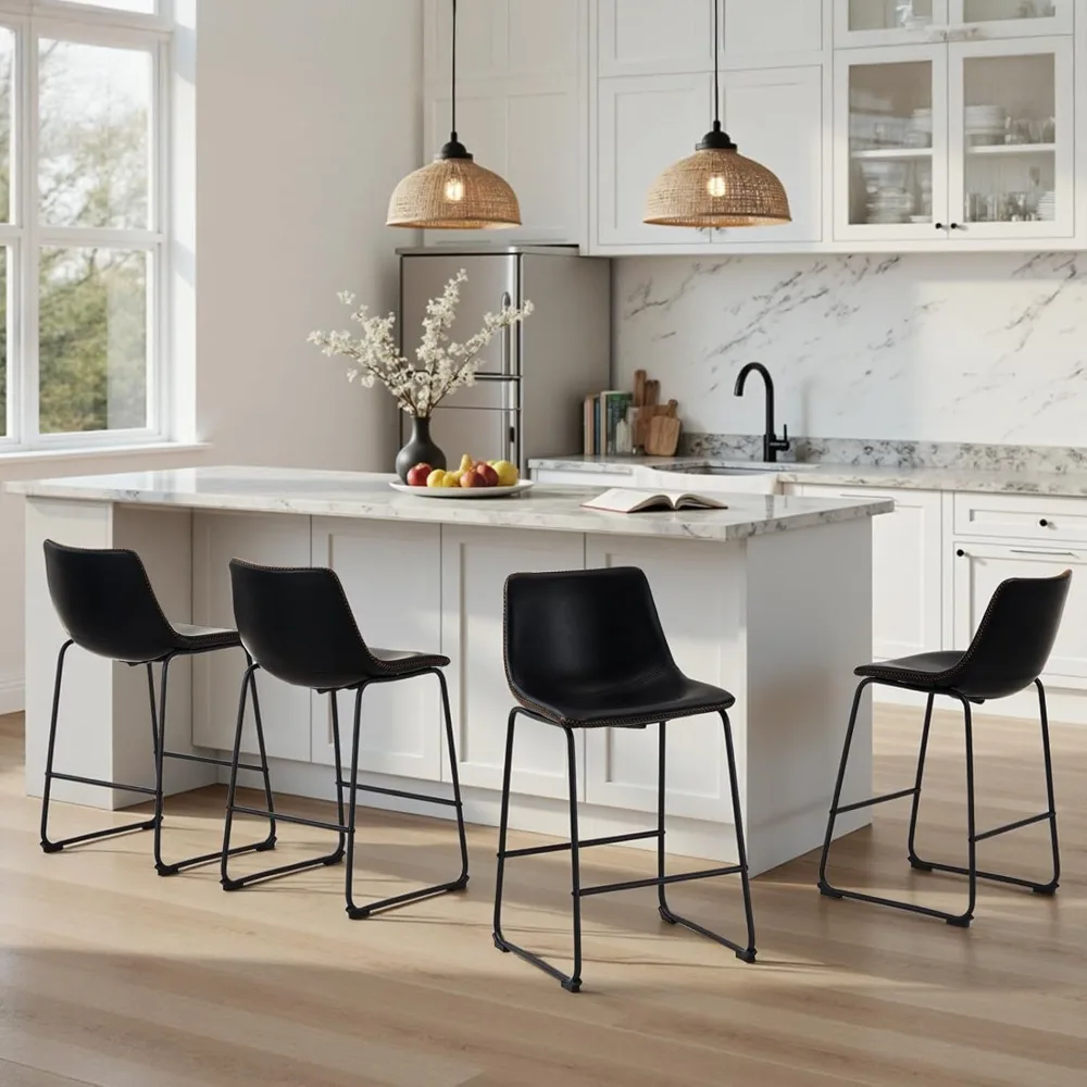 مجموعة مقاعد بار بارتفاع عداد مكونة من 4 قطع، مقاعد للبار مقاس 26 بوصة مع ظهر وأرجل معدنية، كراسي بار جلدية حديثة من Crazy Horse للمطبخ