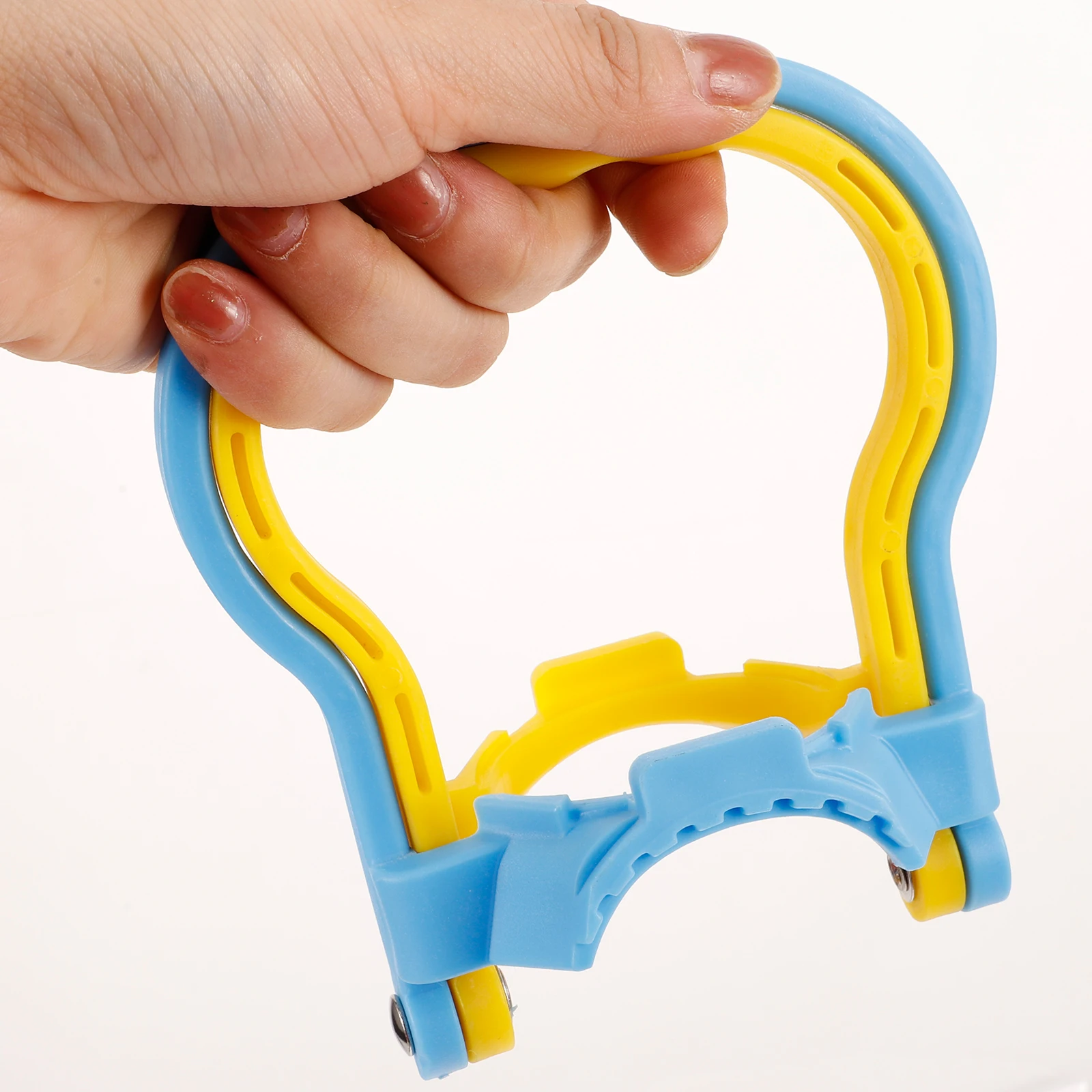 

Plastic Water Lifter for 5 Gallon Bucket Blue Yellow Handles Smooth Surface No Burrs Home Office Bottle Jug Carrier