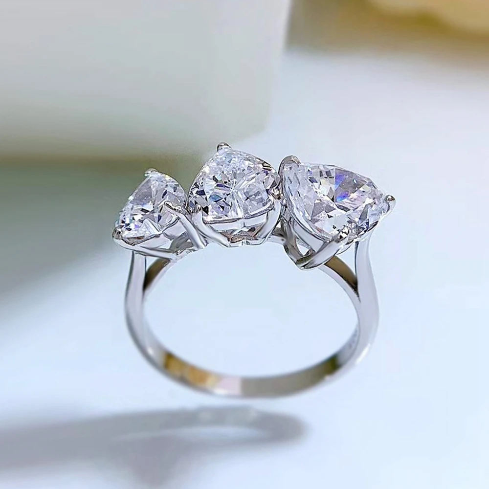 IsRabbit18K Gold Plated Heart Cut Lab Grown Three Heart-Shaped Gem Diamond Wedding Women Ring 925 Sterling Silver Luxury Jewelry
