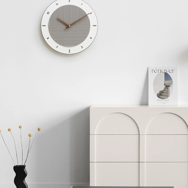 

No-punch creative net celebrity simple home living room clock watch wall hanging wall fashion 2023 new model
