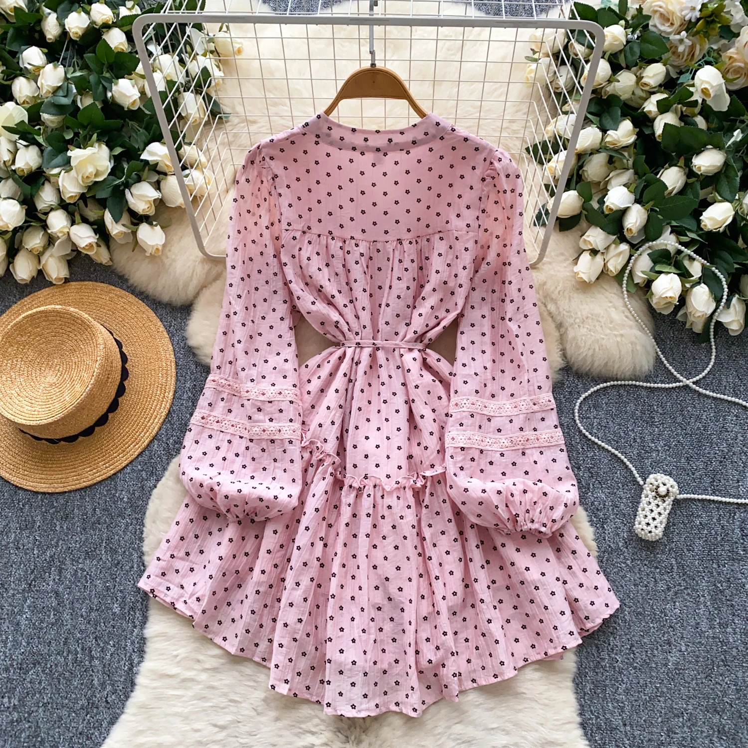 Mini abito vintage chic con scollo a V increspato a pois sottile elegante fata moda coreana Boho abbigliamento donna