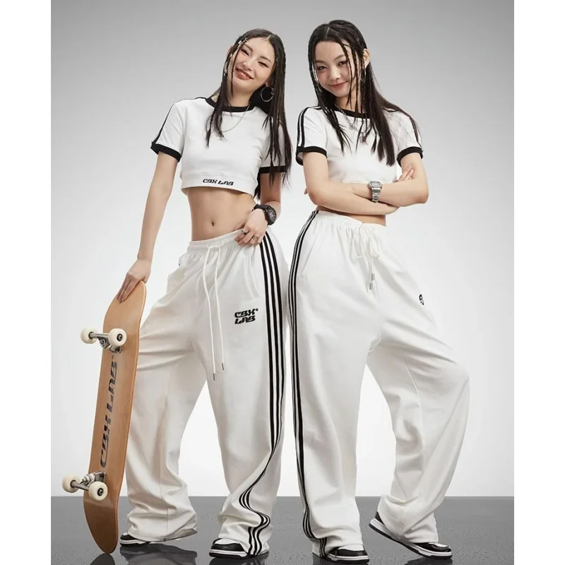 

Women White Stripes Cargo Pants Streetwear High Waist American Wide Leg Pants Y2K Style Fashion Female Winter Straight Trousers