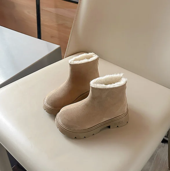 New Winter Trendy Children Snow Warm Suede Leather Lazy Loafers Boots Shoes Girls Fashion Plush Pure Color Platform Boots