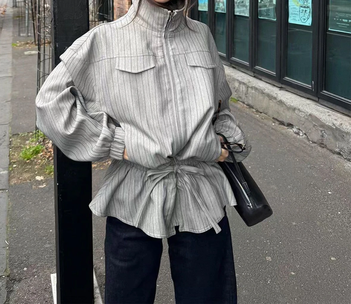 

Retro Striped Stand Up Collar Trench Coat for Women Autumn Waist Cinching Fashion Short Jacket Top