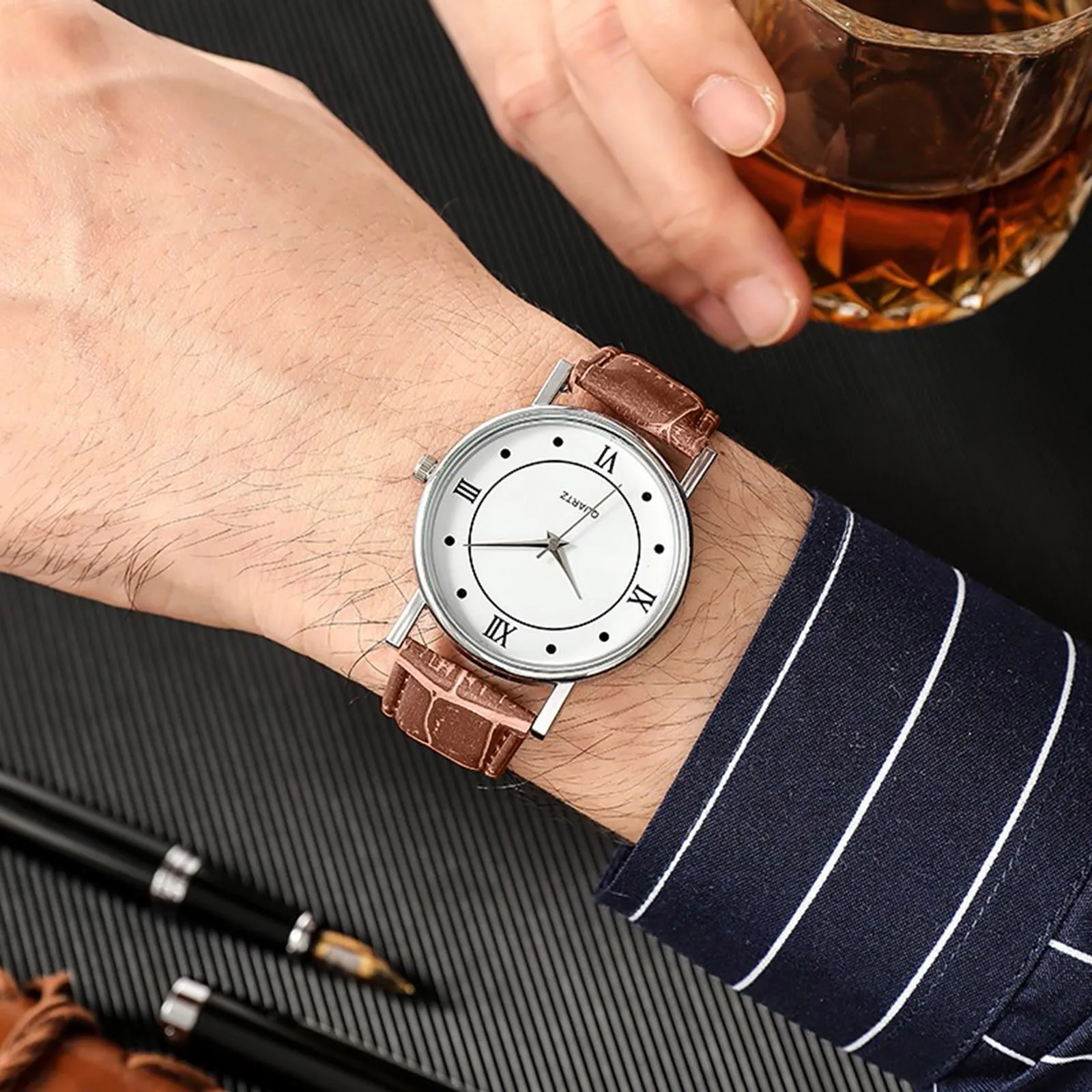 Men‘s Business Watches Fashion Life Waterproof Quartz Watch Leather strap Sport Casual Wrist Watch relogios masculino