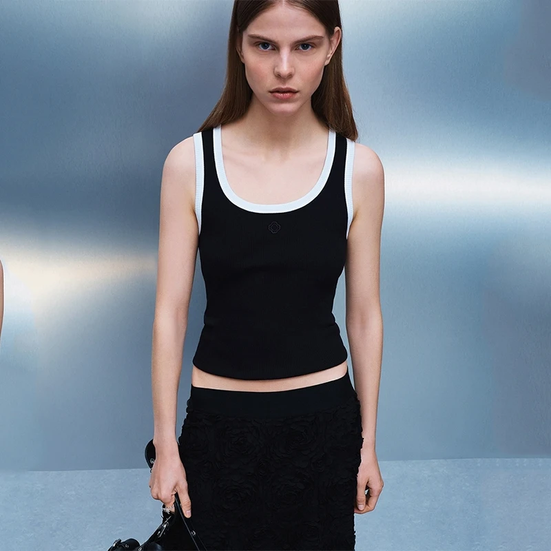 

MaSande Summer New Women's Knitted Vest Lightweight Active Sle Commute OL Sle Regular Fit Embroidered Top Svel