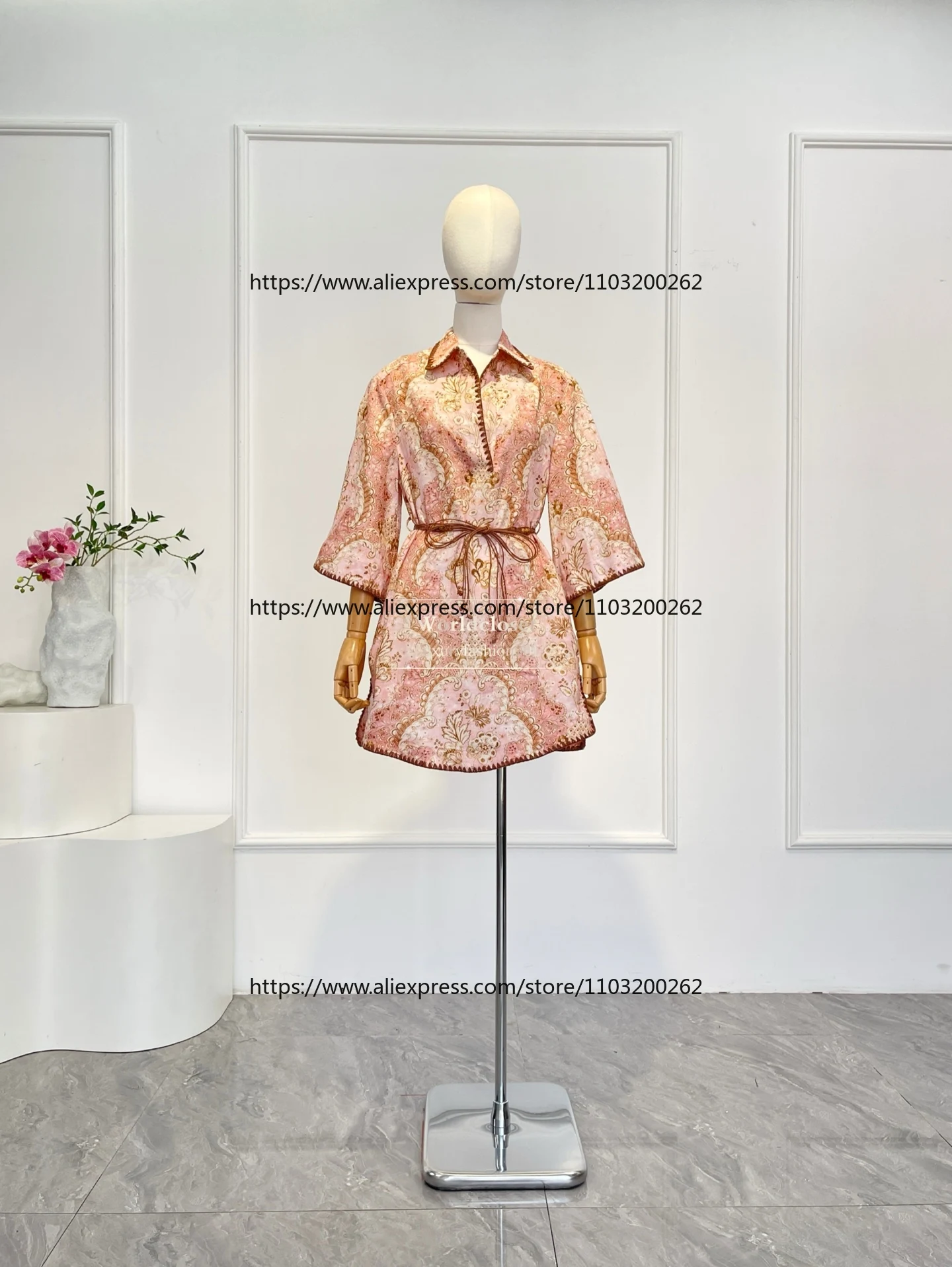 

2025 Newpink Denim Damascus Pattern Print Half Sleeve Straight Cut Mini Dresses 2 Colors