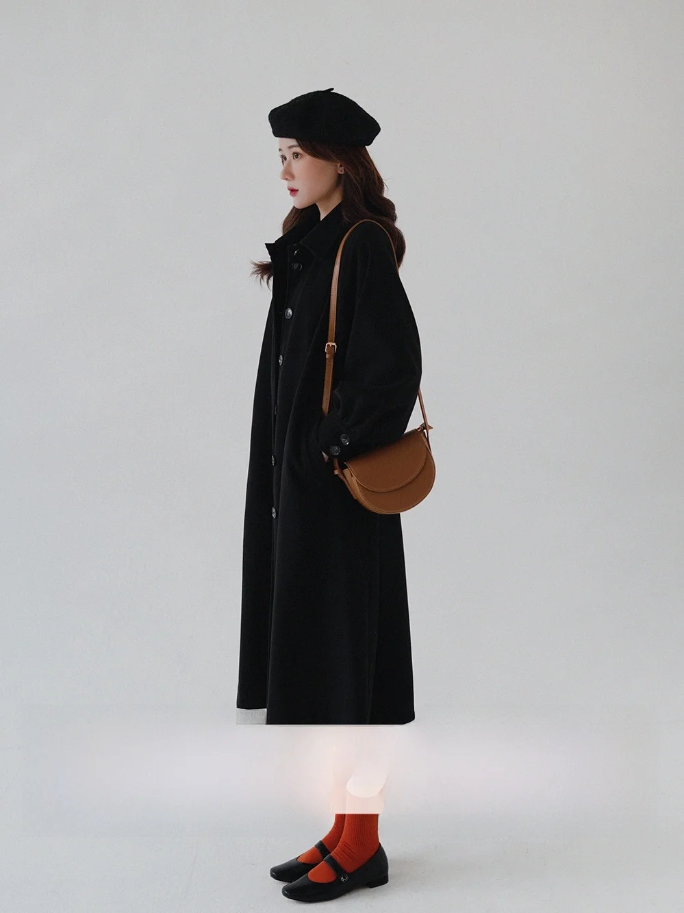 

Черное шерстяное пальто, женское осенне-зимнее утягивающее пальто с воротником на талии средней длины, меховое пальто небольшого размера Ele Sle, полиэфирное волокно