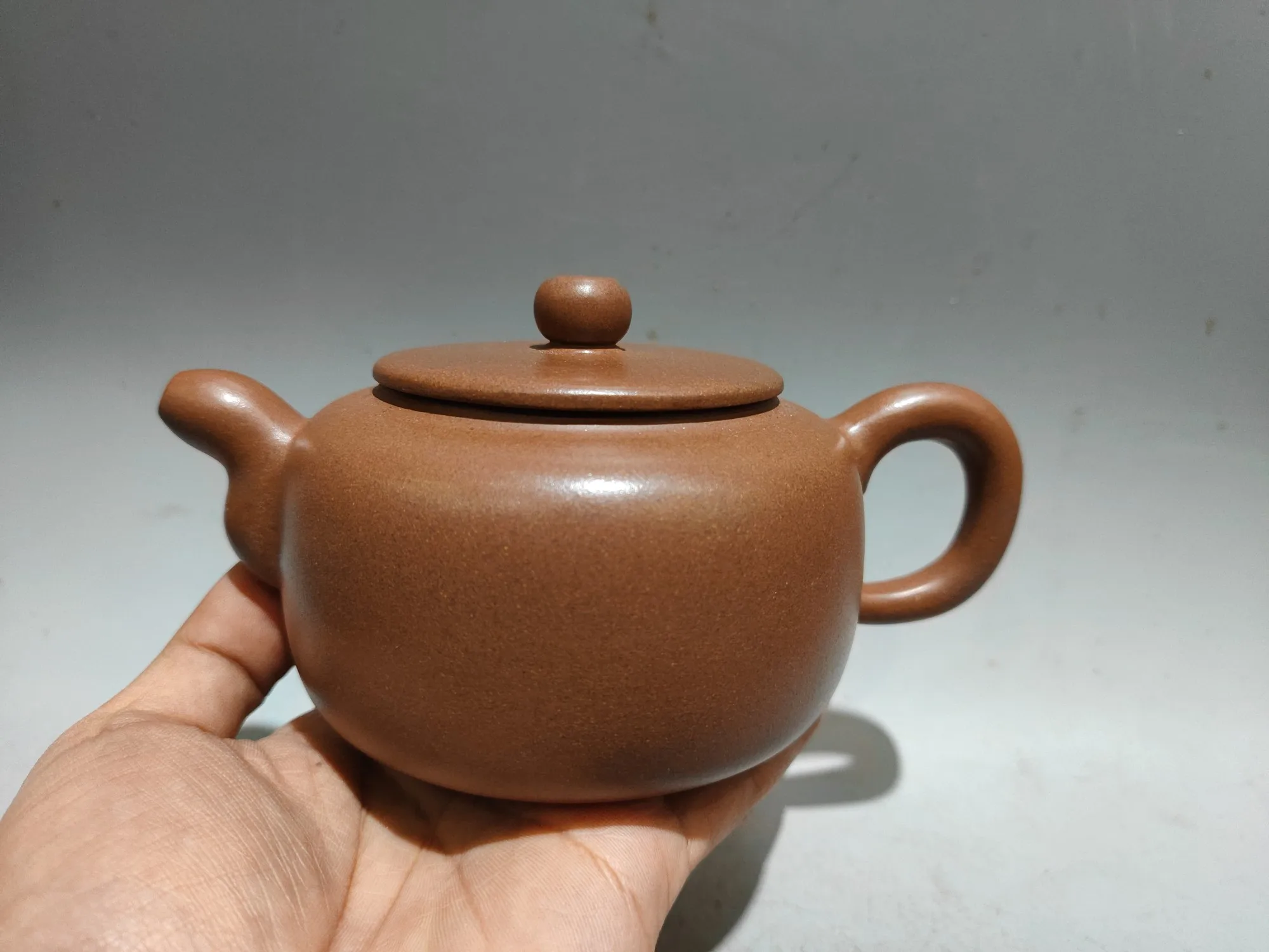 Old Raw purple clay flat cover Top Pearl Pot Elliptical spout pot teapot Teapot Pot Tea Maker